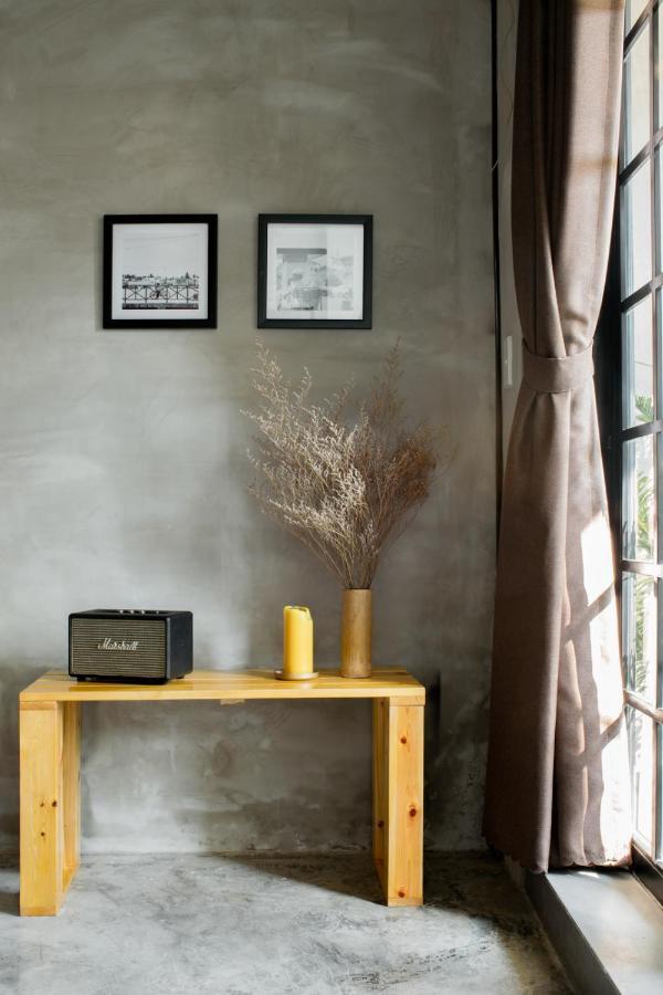 Circadian Industrial Loft In Heritage Building