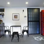 Circadian Industrial Loft In Heritage Building